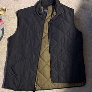 J Crew Men's Black and Olive Quilted Vest